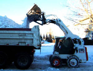 SSL-Buckets/HighDumpBOBCAT.JPG